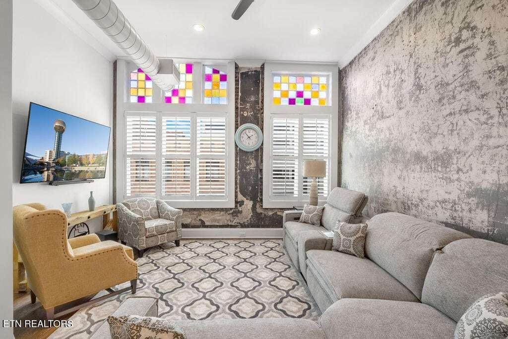 century-4164516365569-2