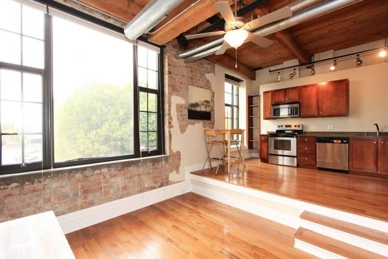 20161028204942751221000000-o