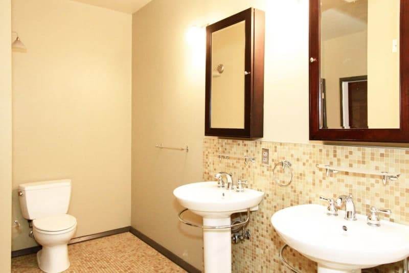 20161219170104514609000000-o