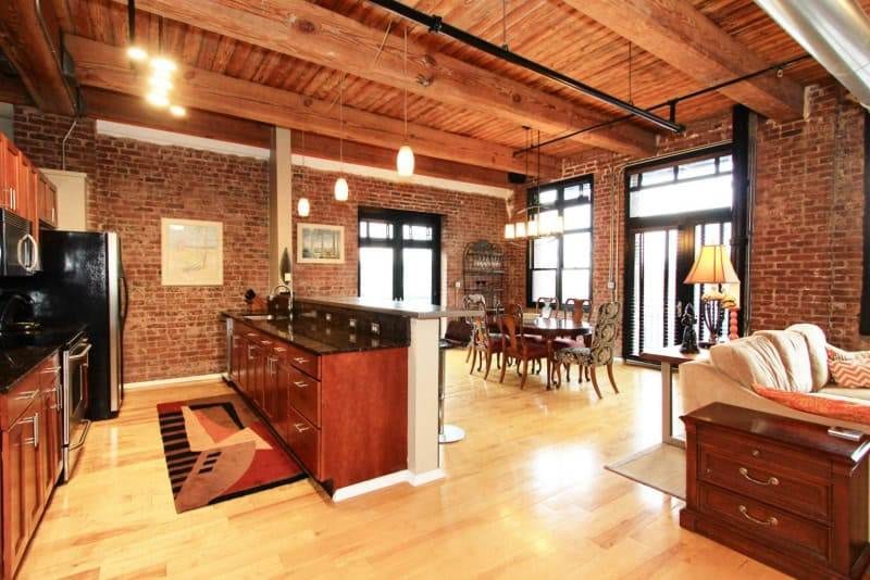 20170125115900130137000000-o