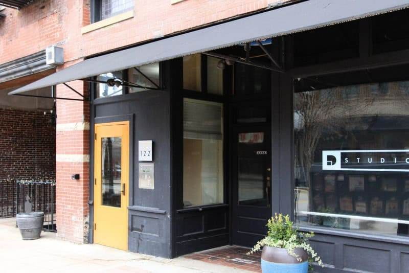 20170216225222325966000000-o