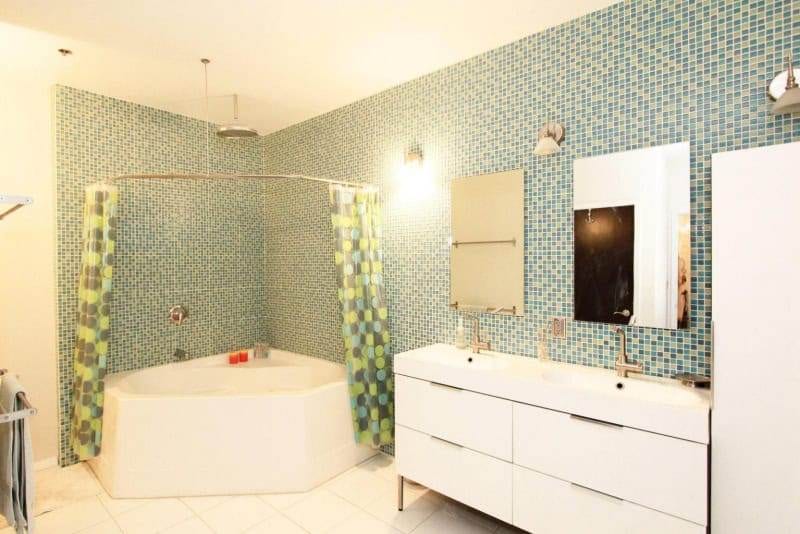 20170329182255184297000000-o