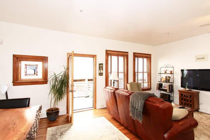 20170607032826666659000000-o