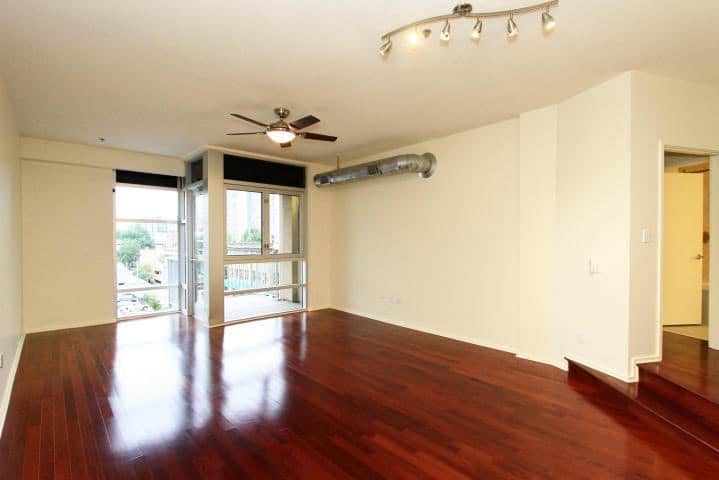 20170818014258116927000000-o