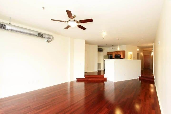 20170818014305864432000000-o