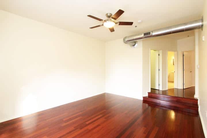 20170818014653975144000000-o