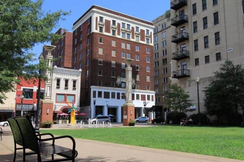 20180307035912117885000000-o