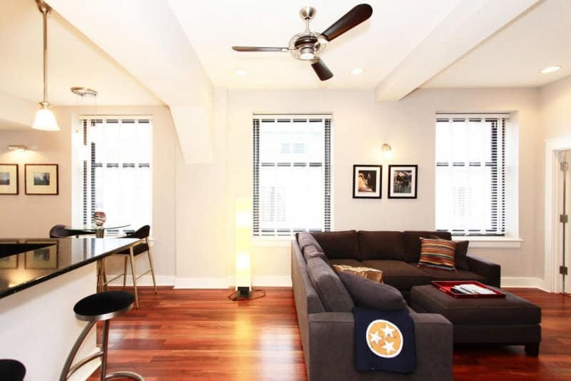 20180307052422414223000000-o