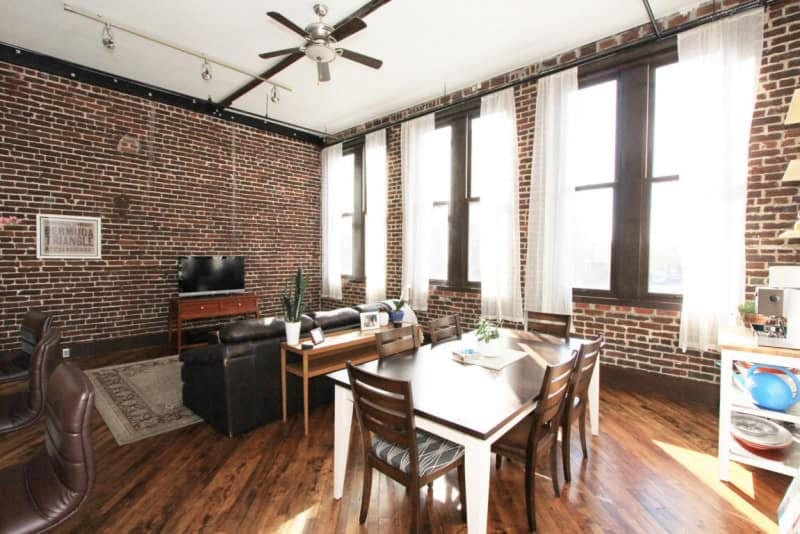 20180419122614374484000000-o