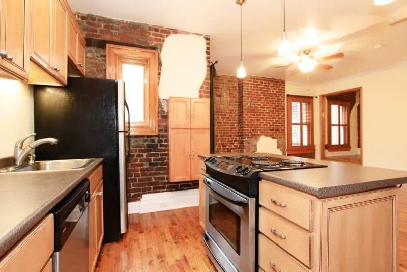 20181026222220395764000000-o