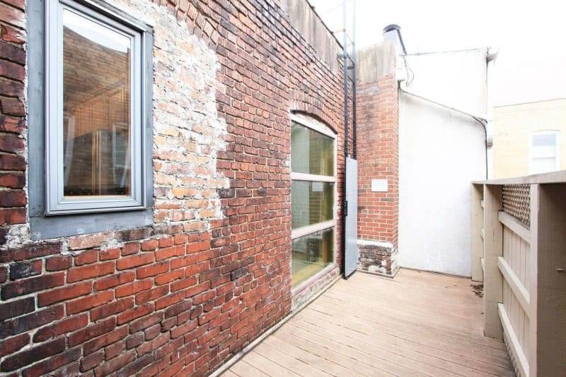 20181026222247616192000000-o