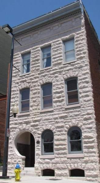 20181028122456368507000000-o