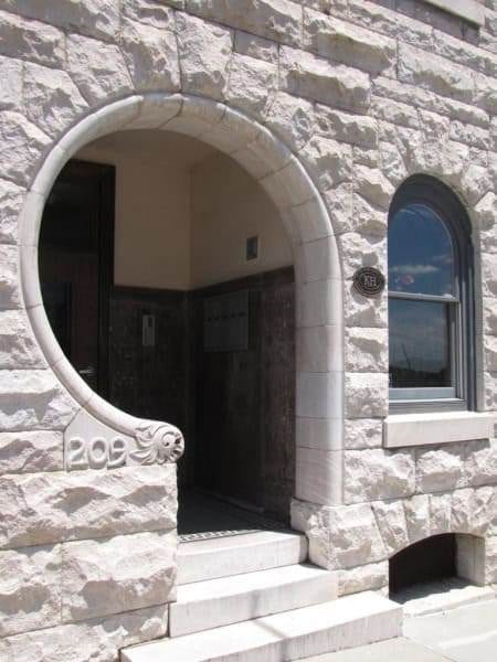 20181028122504765413000000-o