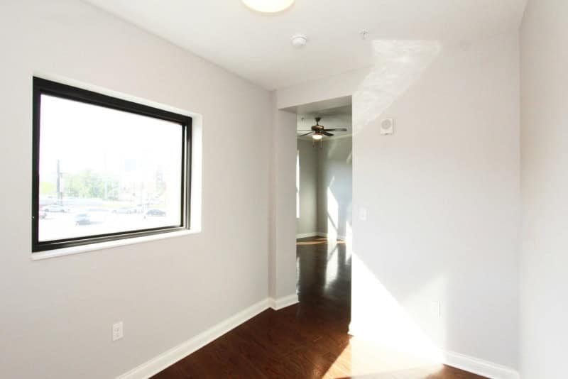 20190501144109749325000000-o