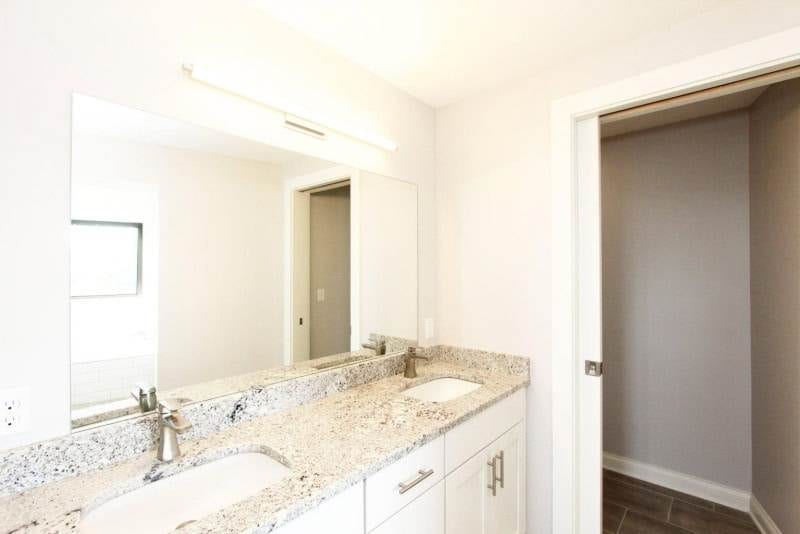 20190501144114719515000000-o