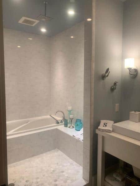 20191029030957307415000000-o