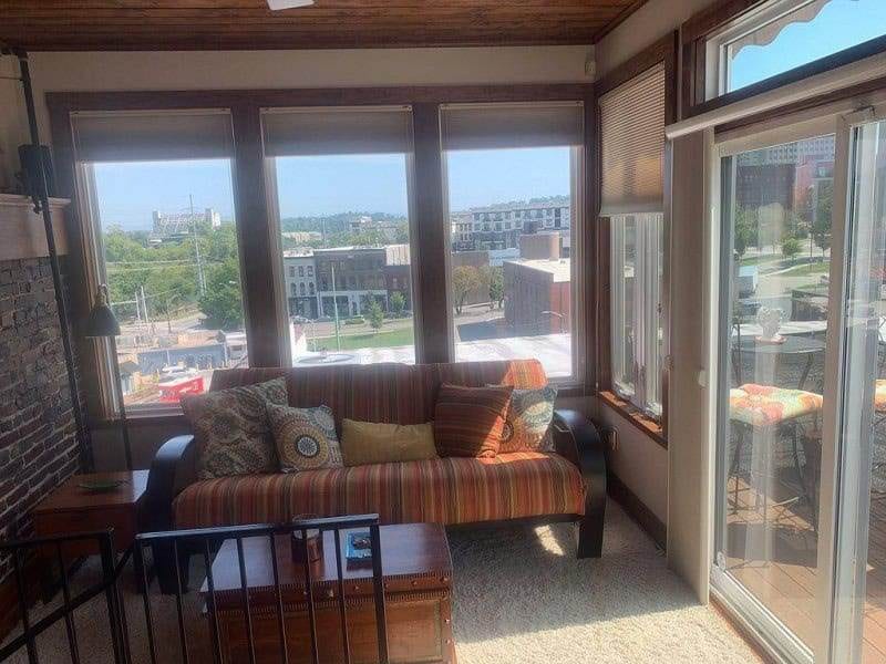 20191029031548173723000000-o