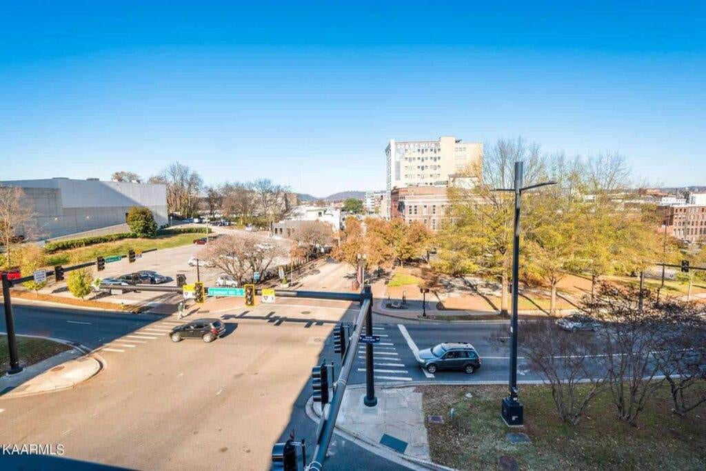 300-Building-301-21546864583