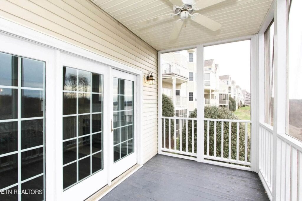 512-Riverfront-4329933968