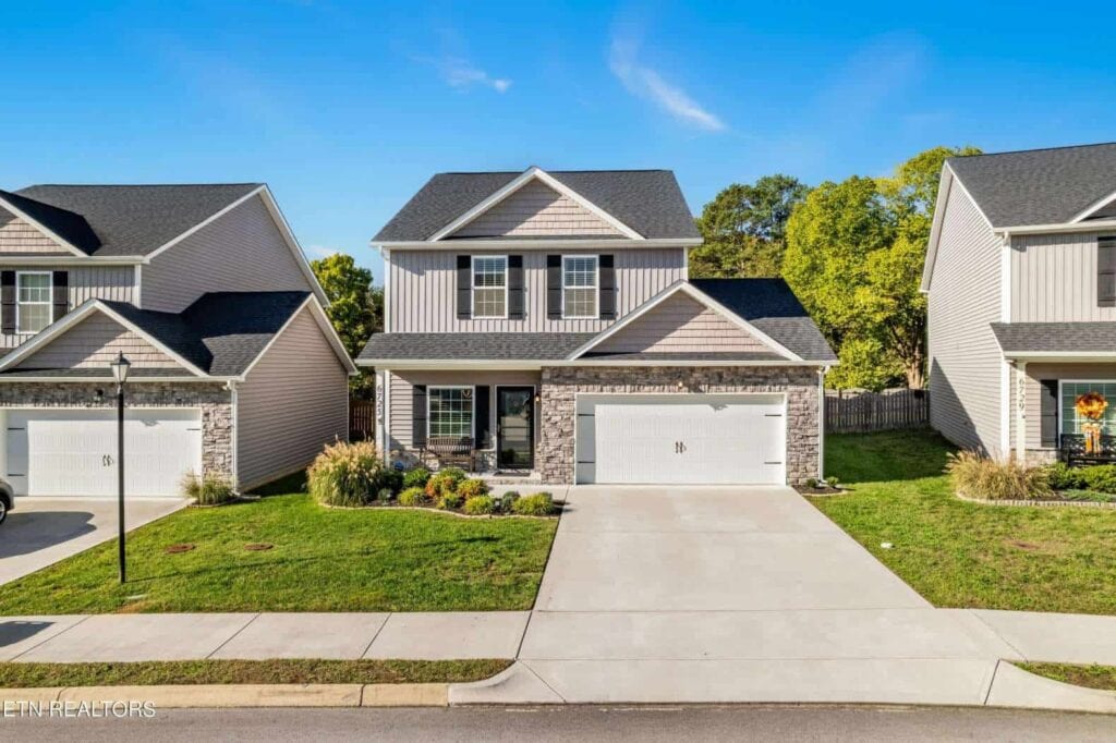 Albatross-Lane-05113576718