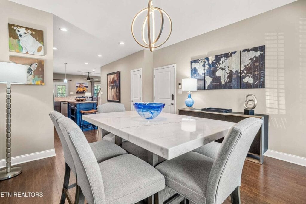 Albatross-Lane-11237320651