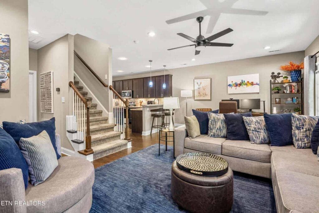 Albatross-Lane-11929328235