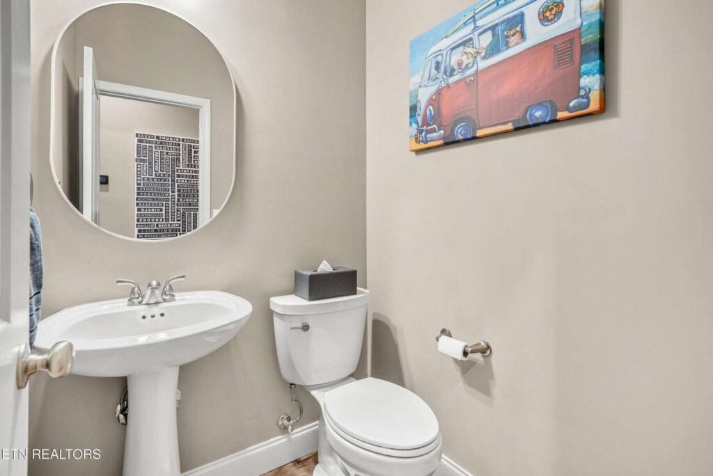 Albatross-Lane-13551652580