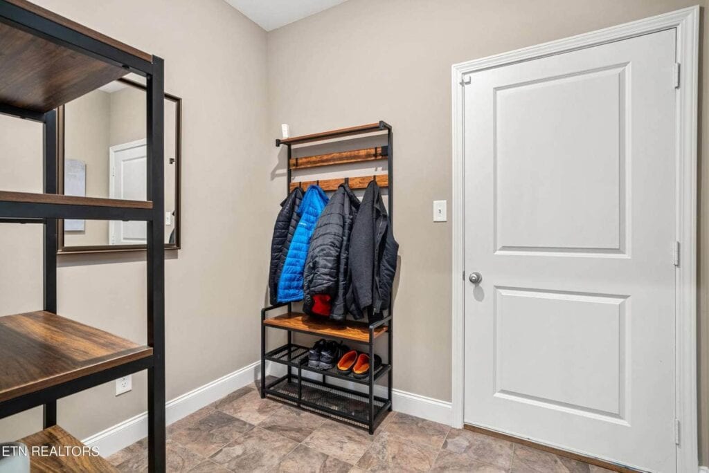 Albatross-Lane-14142826455