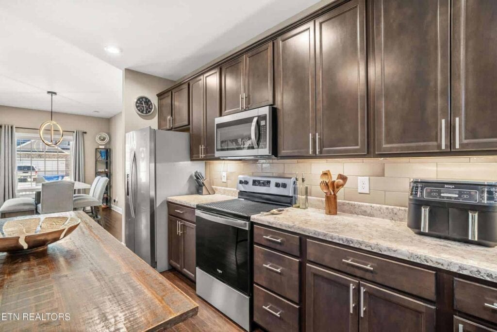 Albatross-Lane-14654140414