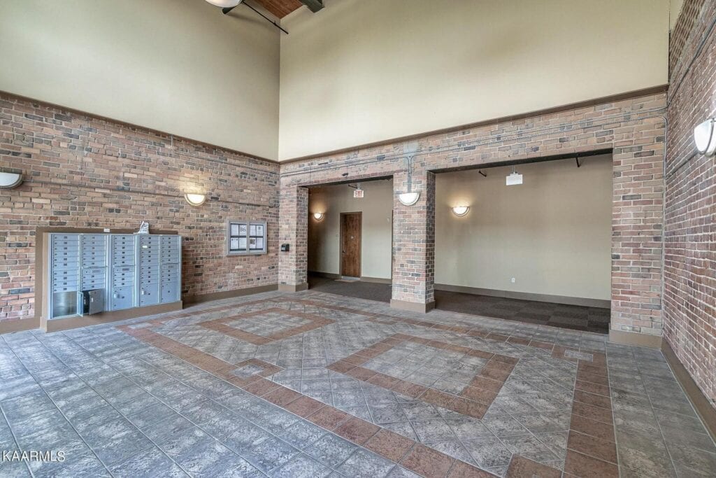 Candy-Factory-Lofts-305-133320306272