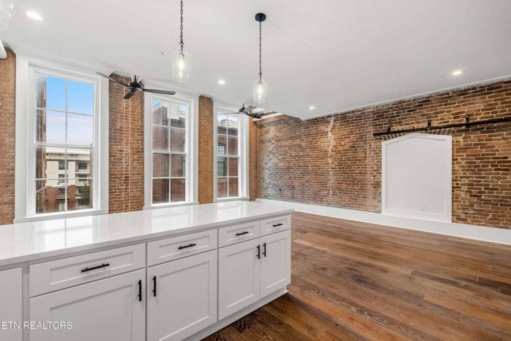 Century-202-035052202951