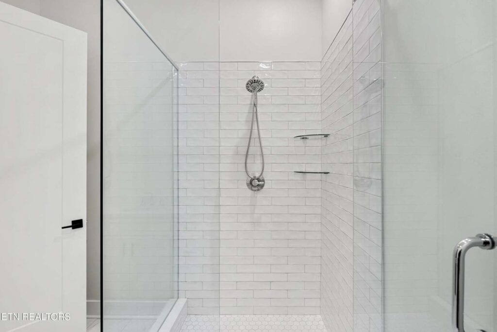 Century-204-055663530