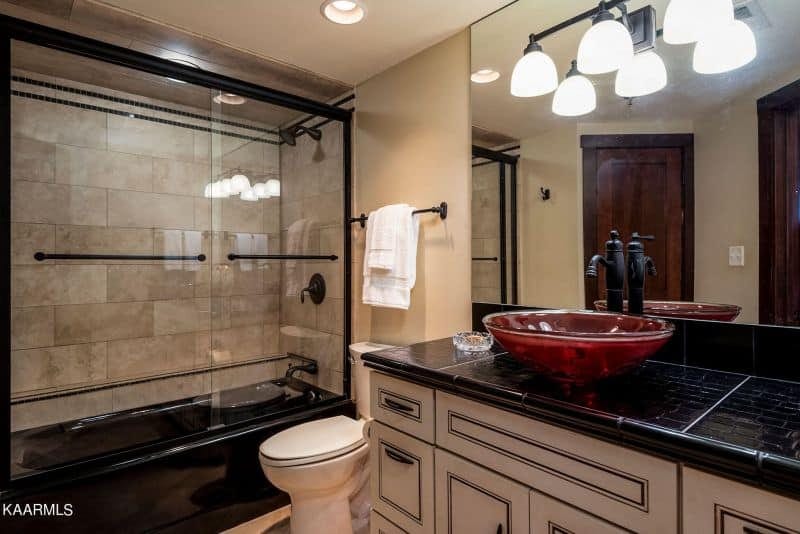 Crown-Court-402-1025649198109