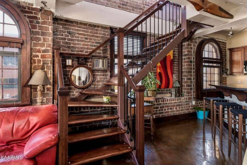 Crown-Court-402-1025651323340