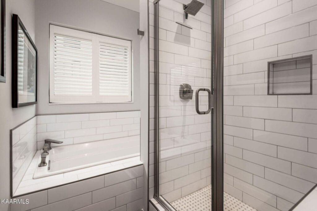 Crozier-204-3642875690