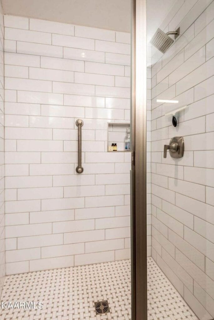 Crozier-204-3653424243