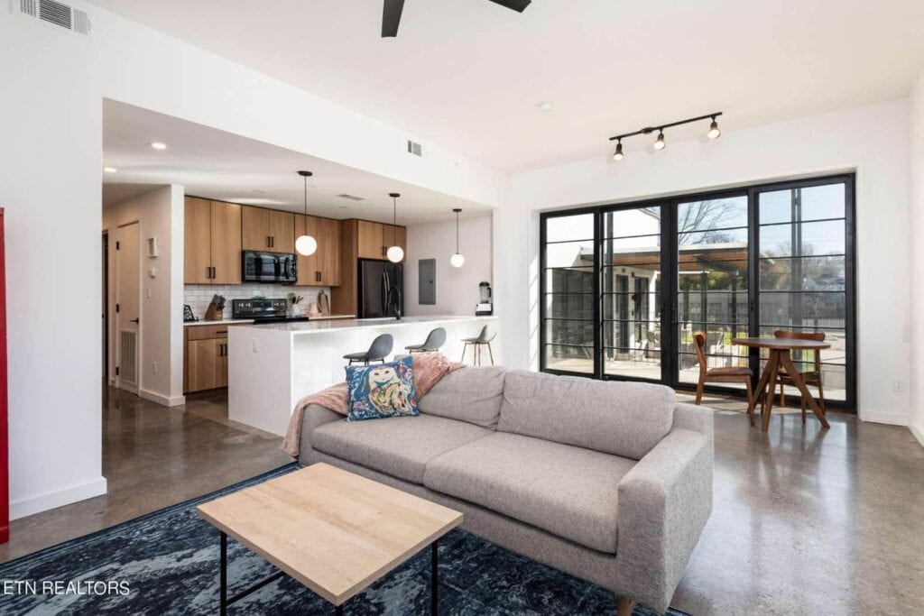 Fairmont-Flats-106-614331437