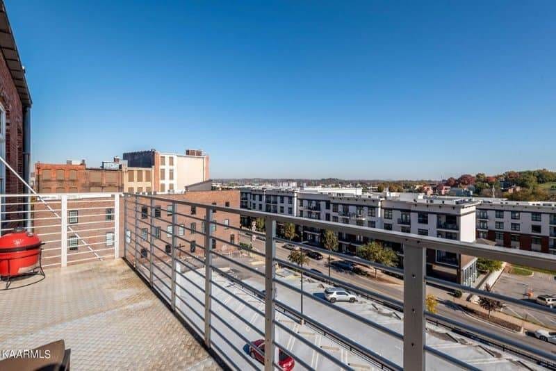 Gallery-Lofts-402-617966799