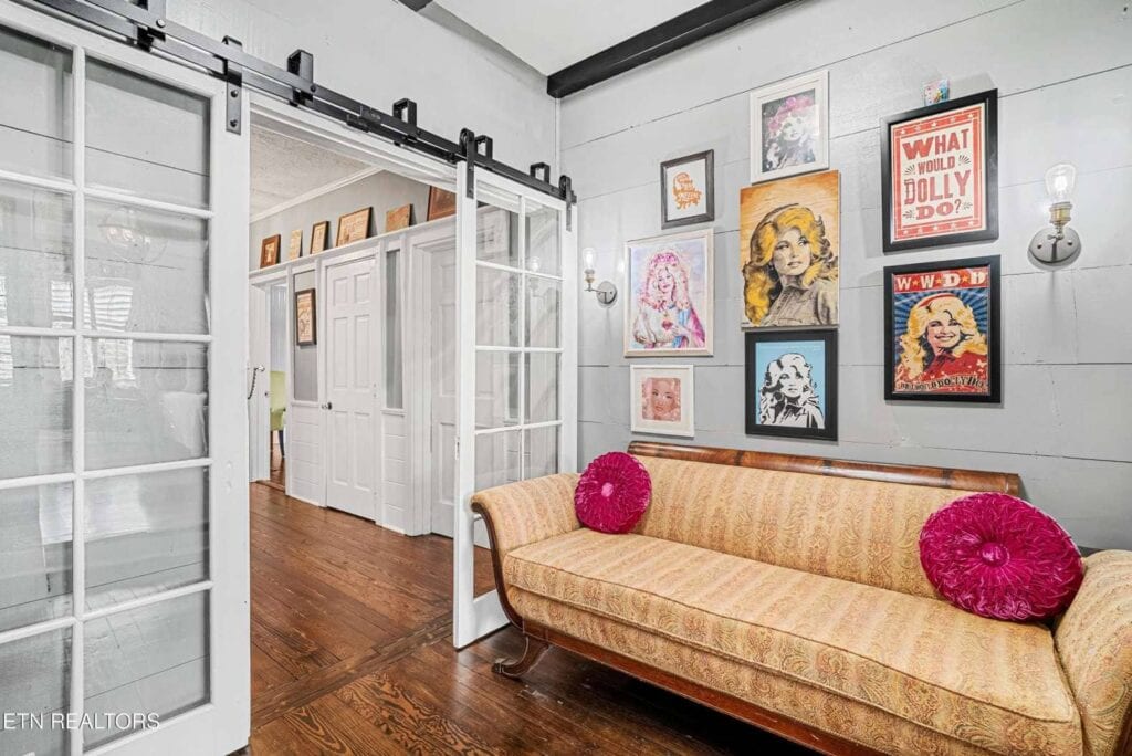 Montclair-5409806770