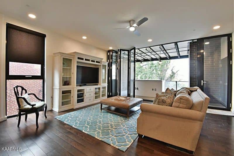 Overlook-Condominiums-312153546049896