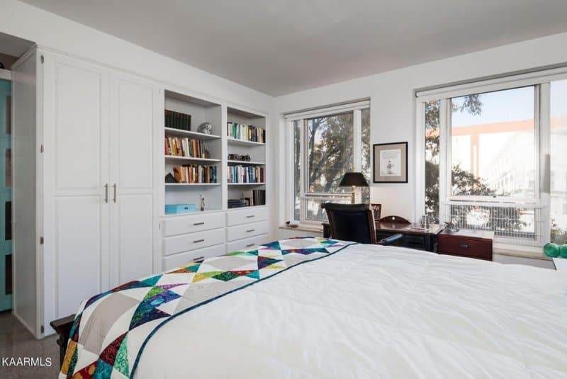 Pembroke-404-11014402916514