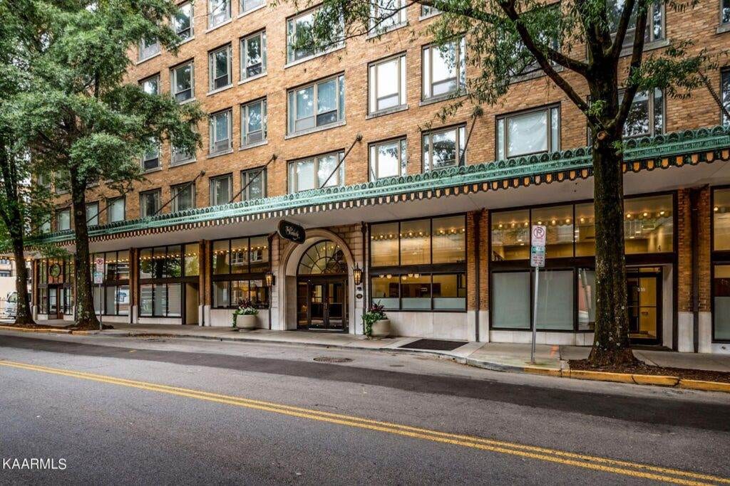 Pembroke-603-304731254