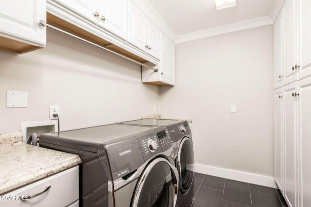 Pembroke-603-609217113