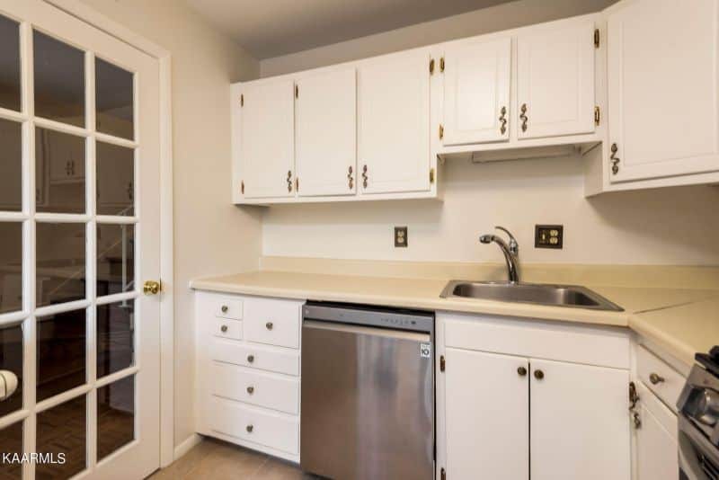 Sequoyah-Square-306-2013750122134