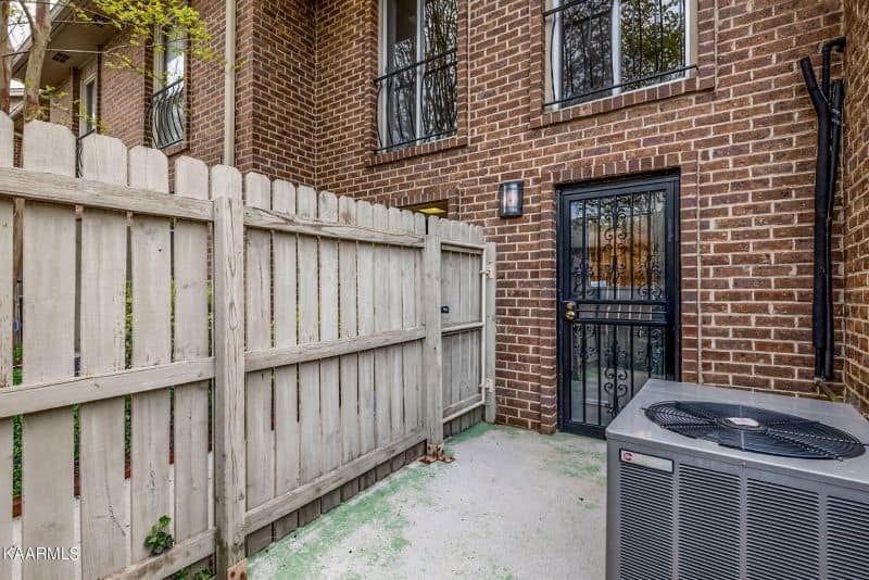 Sequoyah-Square-306-2013800609635