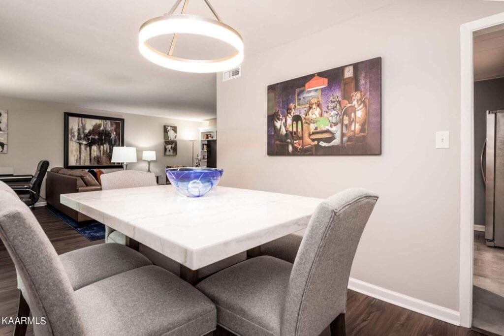 Sequoyah-Square-Condominiums-520-232041421831