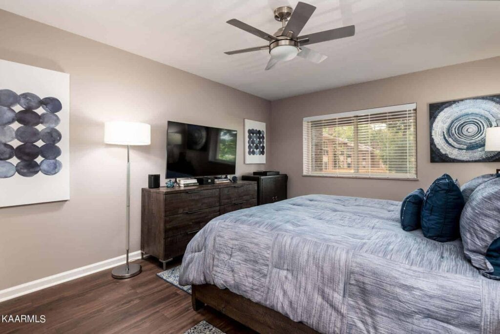 Sequoyah-Square-Condominiums-520-232057582541