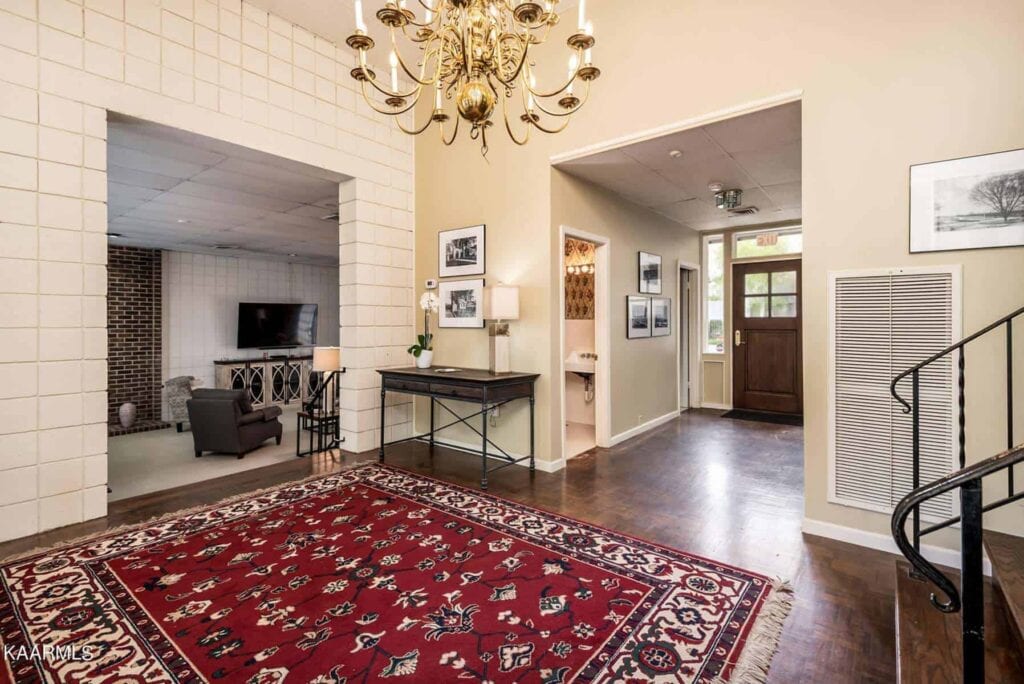 Sequoyah-Square-Condominiums-520-232121361278