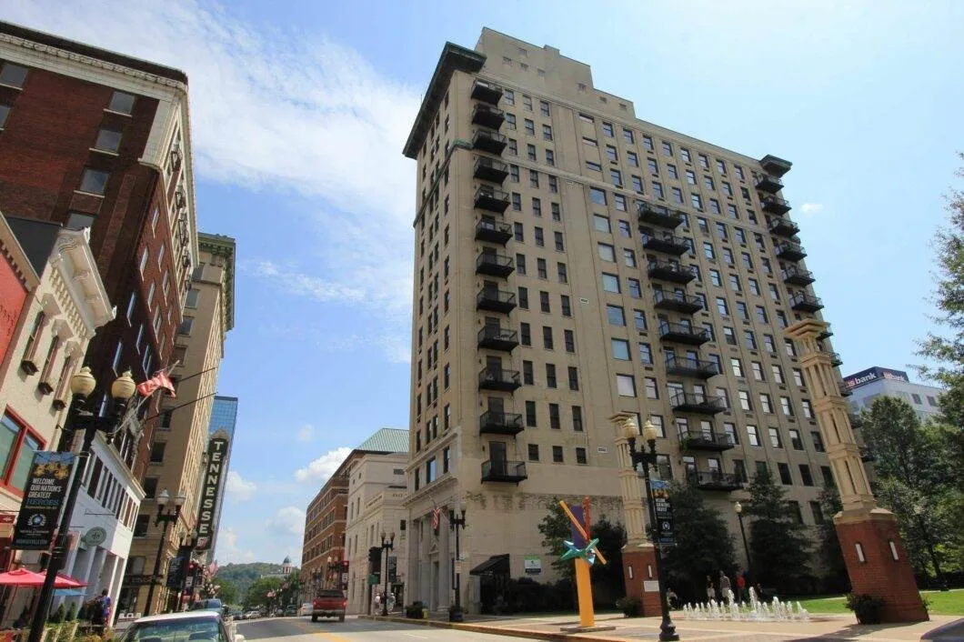 The Holston Building Condominiums
