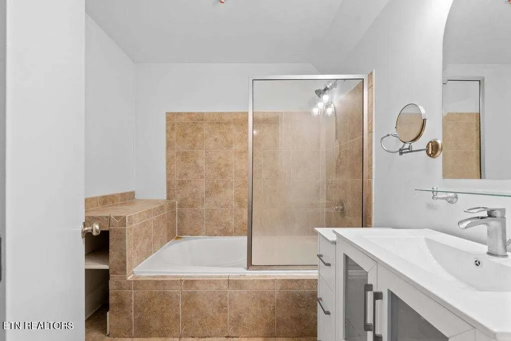 Candy-208-184315445275